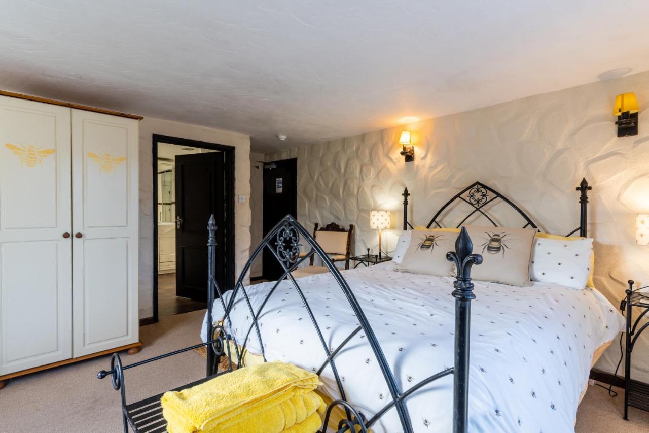 Finest Retreats - The Old Church House Inn Broadhempston Esterno foto